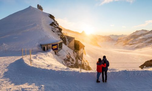 Jungfraujoch-Plateau-Sonnenaufgang-Aletschgletscher