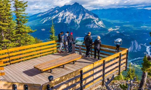 canada-alberta-sulphur-mountain-banff-adstk-800x600-c-default